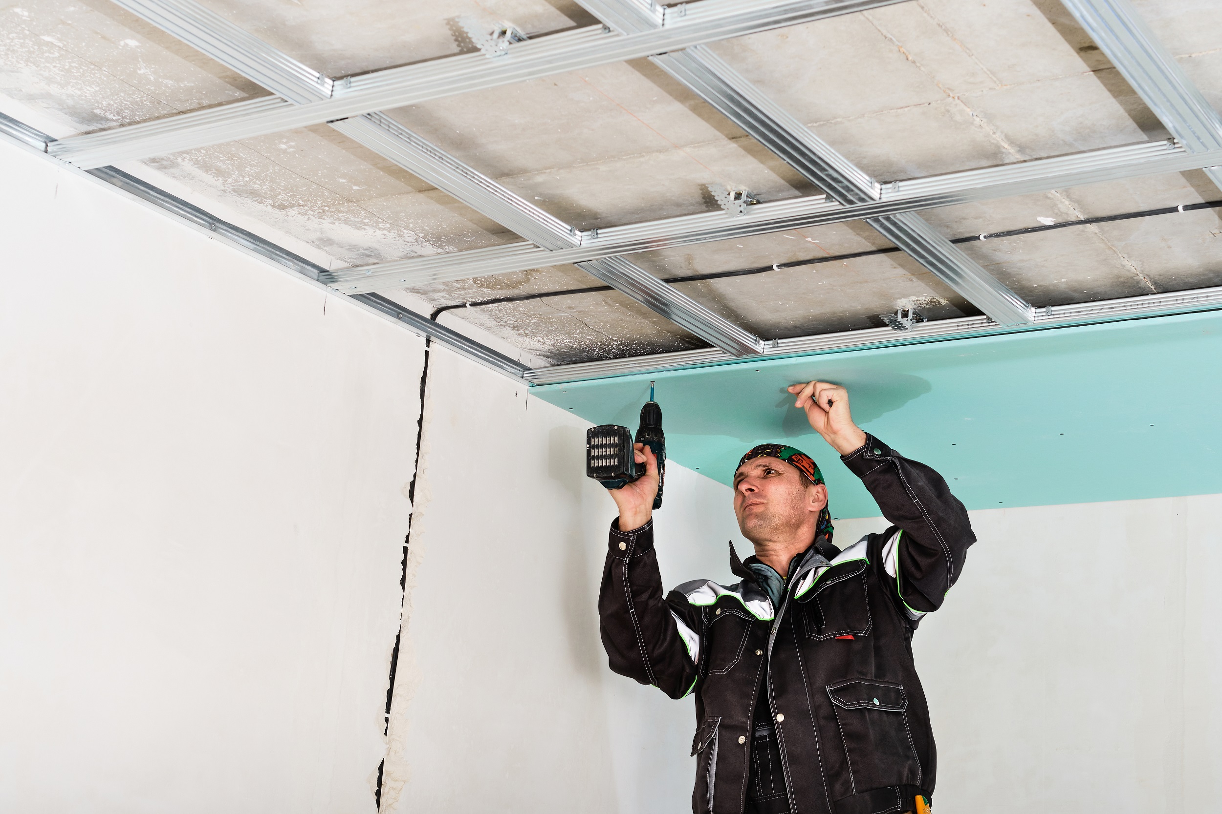 Aislamiento de pared y techo: mejora el confort acústico y térmico en tu vivienda